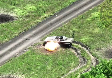 Trzy drony FPV o wartości 350 ...