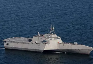 USS Canberra (LCS-30) stał się pierwszym ...