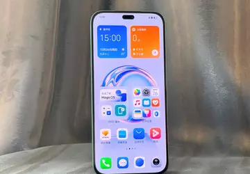 Wyświetlacz OLED 90 Hz, układ Dimensity ...