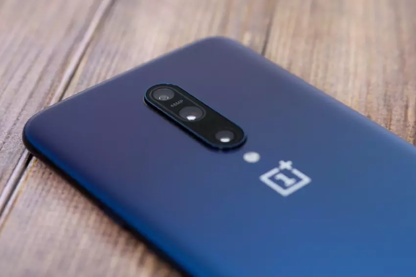 Oszukani użytkownicy OnePlus: w OnePlus 7 Pro nie ma 3-krotnego przybliżenia optycznego