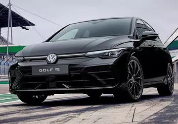 Następny VW Golf będzie korzystał z ...