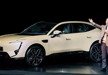 Akumulator o pojemności 39 kWh i ...