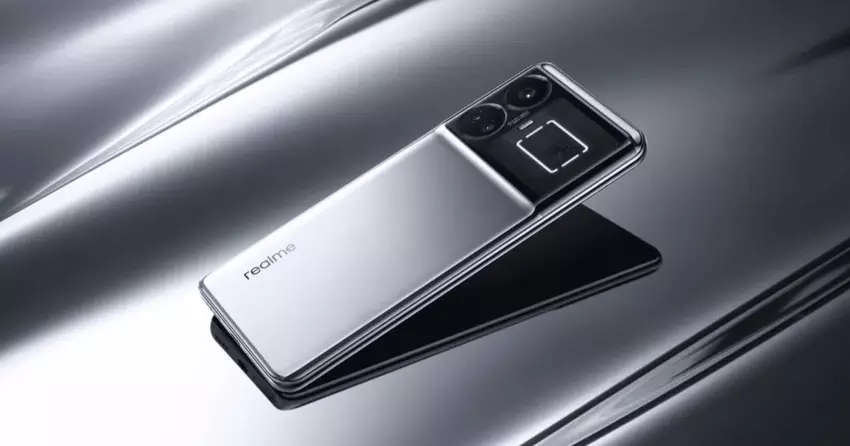 Realme GT 5 Pro z układem Snapdragon 8 Gen 3 zbliżył się do rekordu w teście wydajności AnTuTu