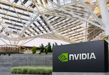 NVIDIA potroiła przychody i 13-krotnie zwiększyła ...
