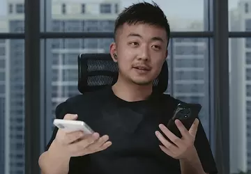 "Design premium, ale bez tożsamości": były ...