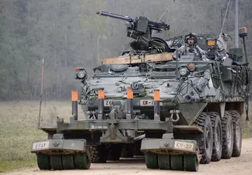 Siły Zbrojne Ukrainy prezentują pojazdy opancerzone ...