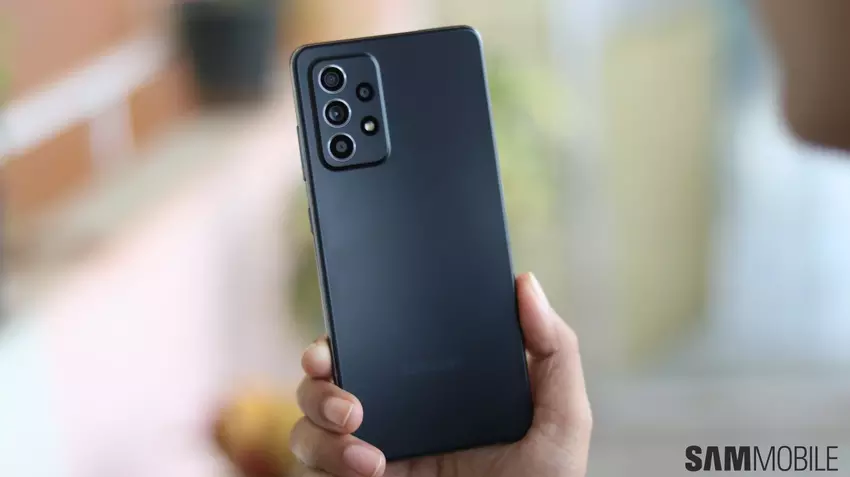 Samsung wstrzymał wsparcie dla Galaxy A52 4G
