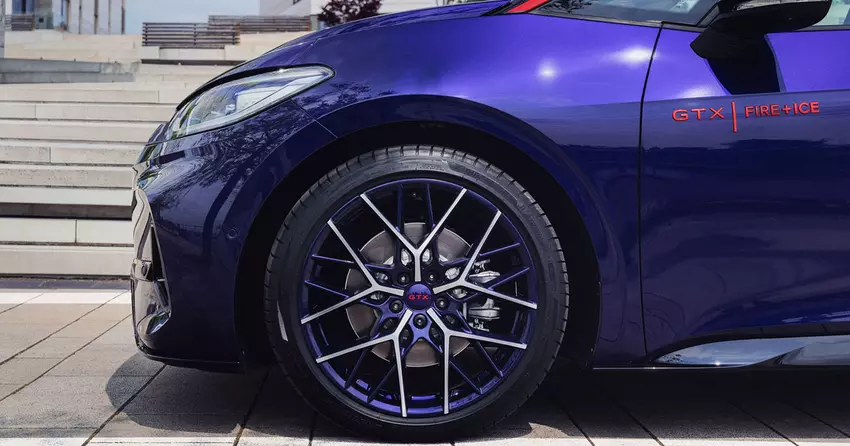 Volkswagen wprowadza do produkcji ID.3 GTX FIRE+ICE — jasną wersję specjalną nawiązującą do lat 90-tych