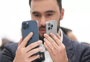 Samsung naśmiewa się z iPhone'a w ...