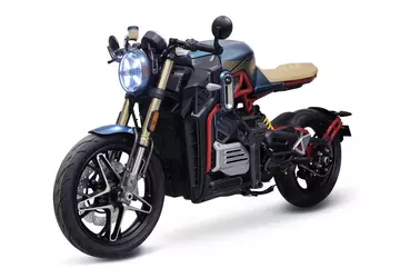 Ottobike CR-21: motocykl elektryczny o zasięgu ...