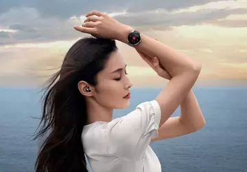 Huawei Watch Buds z wbudowanymi słuchawkami ...