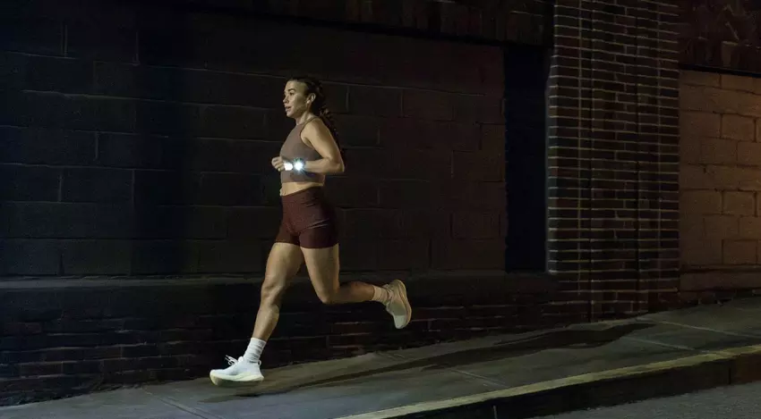 Media: Garmin Forerunner 970 otrzyma nowe treningi pływackie i marszowe