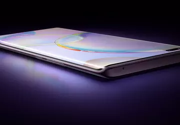 CEO Honor już chodzi z flagowym ...