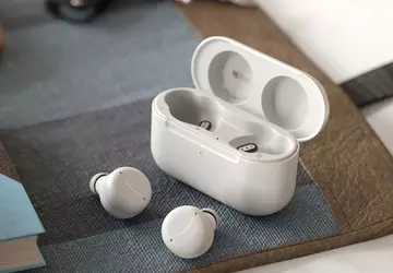 Amazon Echo Buds (2nd Gen) z ...