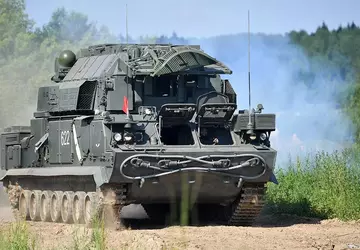 Ukraińskie drony kamikadze niszczą rosyjskie systemy ...