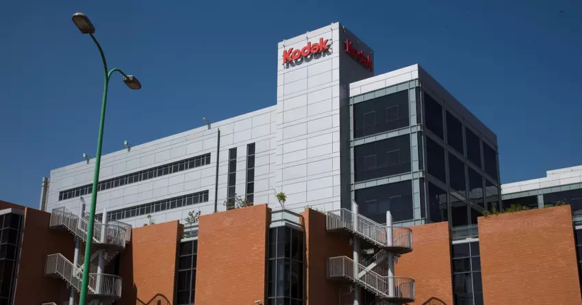 Od plotek o upadku do finansowej odbudowy: co naprawdę dzieje się z Kodak