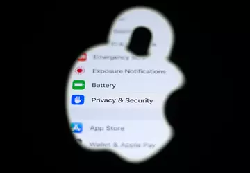 Apple monitoruje gadżety pracowników: Pracownik składa ...