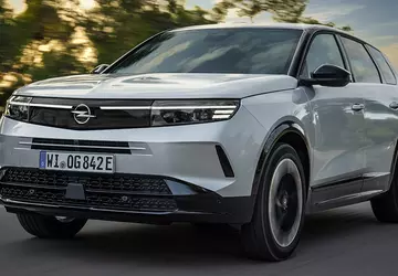 Opel Grandland PHEV przejechał 1115 km ...