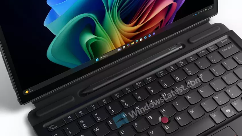 ThinkPad X13 Detachable z Eclipse Black i rysikiem w klawiaturze