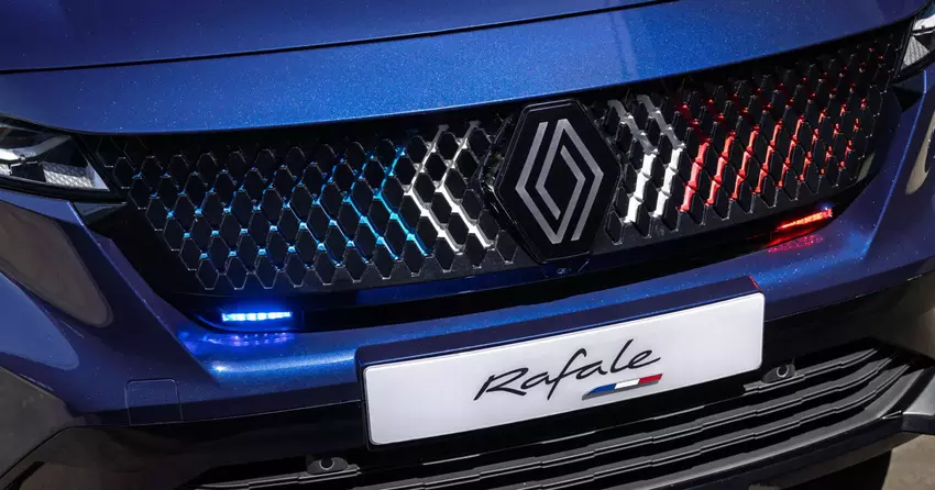 Renault zbudowało prezydencki SUV z marmurem, pancerzem i flagami