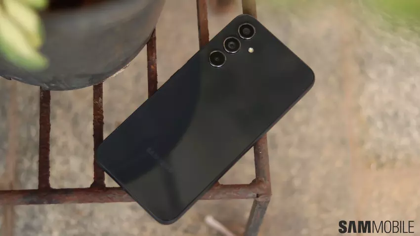 Nowa aktualizacja zabezpieczeń Galaxy A54: ochrona smartfona staje się jeszcze bardziej niezawodna