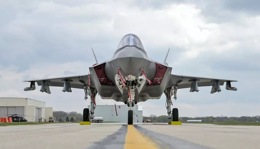 Gwardia Narodowa Powietrza Wisconsin otrzymuje trzy odrzutowce myśliwskie piątej generacji F-35 Lightning II
