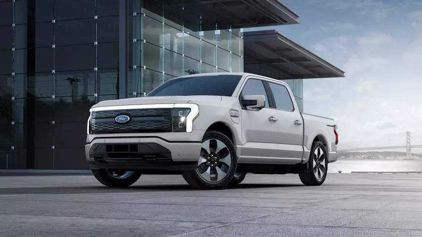 Ford gotowy do wznowienia produkcji elektrycznych pickupów F-150 Lightning