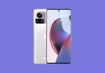 Lepiej późno niż wcale: Motorola Edge ...