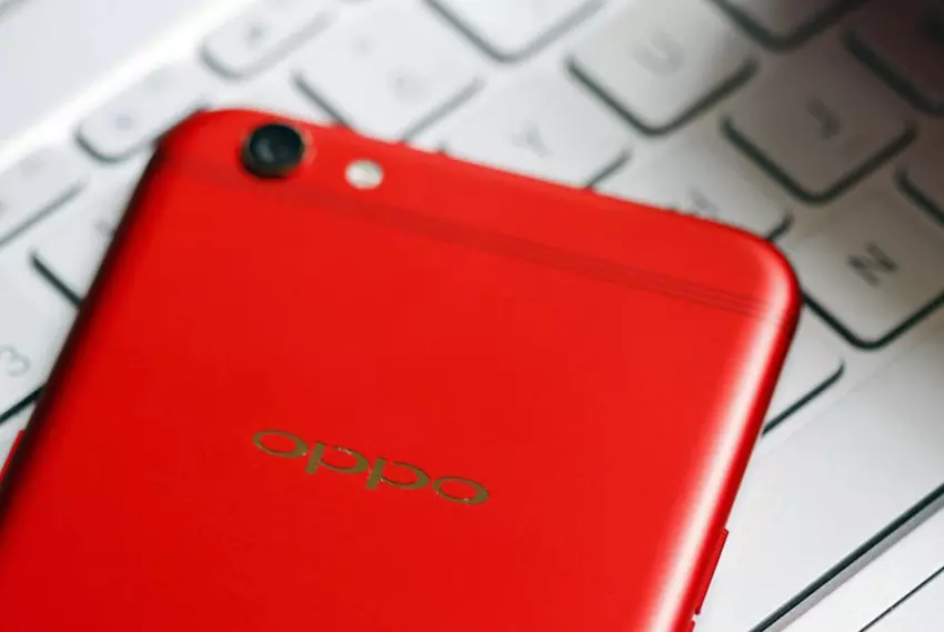 Odtajnione cechy smartphone OPPO F7