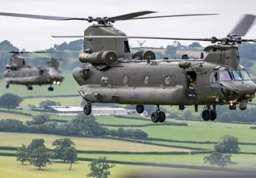 Wielka Brytania zakupi 14 ciężkich śmigłowców ...