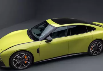 Xpeng ujawnia wnętrze nowego P7 z ...