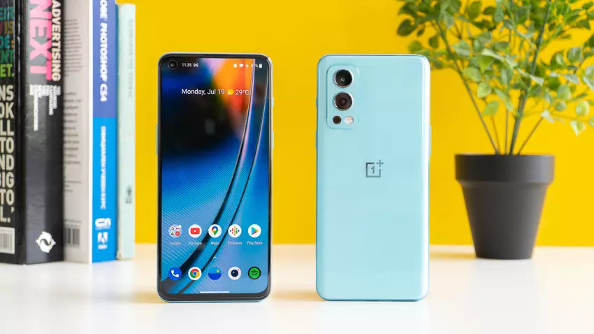 120Hz wyświetlacz AMOLED, chip Dimensity 9000, ładowanie 80W i potrójny aparat 50MP: Insider ujawnia szczegóły OnePlus Nord 3