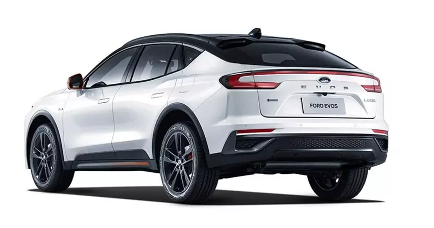 Ford zarejestrował nowe nazwy: Evos, Fathom, Fuze, Hive i Mythic