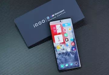 iQOO 10 Pro — Snapdragon 8+ ...