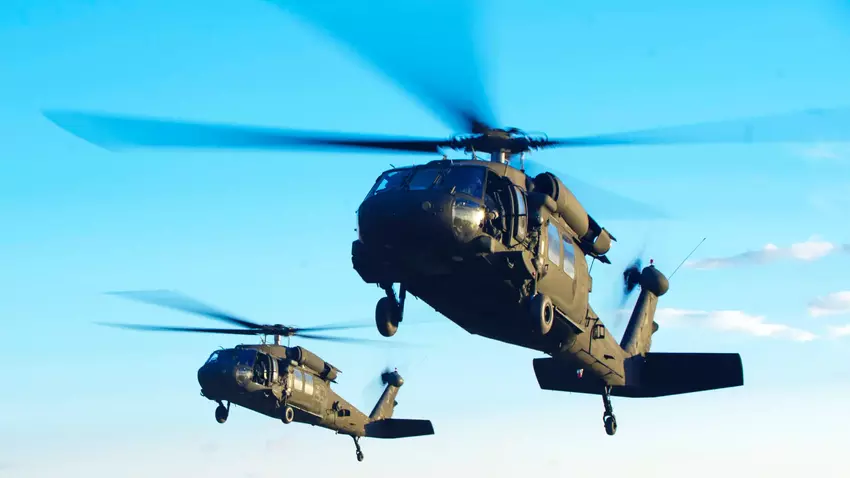 Dwa helikoptery wojskowe US Army HH-60 Black Hawk zderzyły się w Kentucky