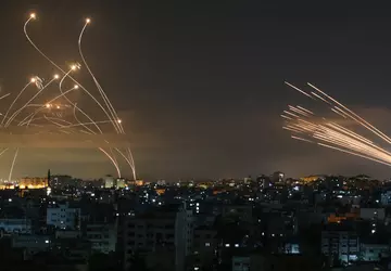 Izrael doświadczył niedoboru pocisków przeciwlotniczych, których ...