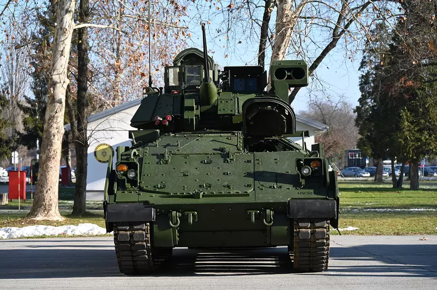 Chorwacja otrzymuje pierwsze cztery bojowe wozy piechoty Bradley M2A2