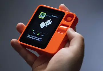 Zaprezentowano Rabbit R1 - kosztujący 199 ...