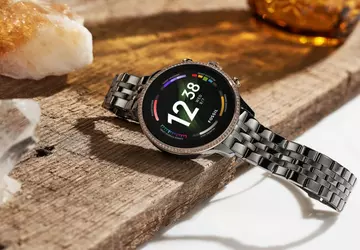 Producent smartwatchów Fossil Wear OS wstrzymał ...