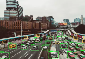 Naukowcy z MIT uczyli robocarów radzić ...