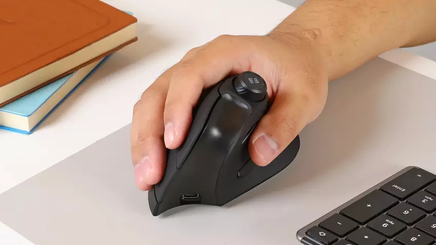 Seenda wypuściła uniwersalną pionową mysz MOU-302 z wygodną funkcją zarządzania treściami multimedialnymi