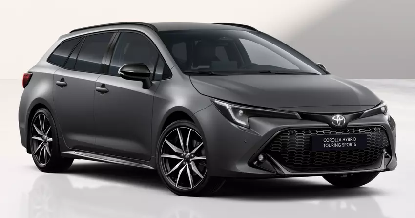 Corolla 2026 stała się pierwszym modelem Toyoty w Europie z nowym matowym lakierem Onyx Grey