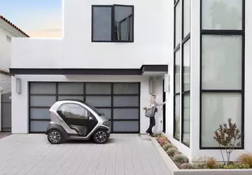 Miejski mikro-elektryczny samochód Eli Zero można ...