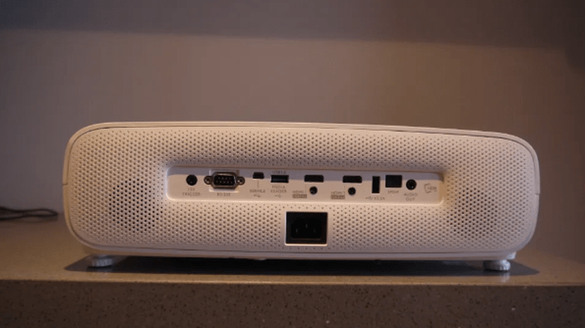 Benq TK850 czy Benq TK850i