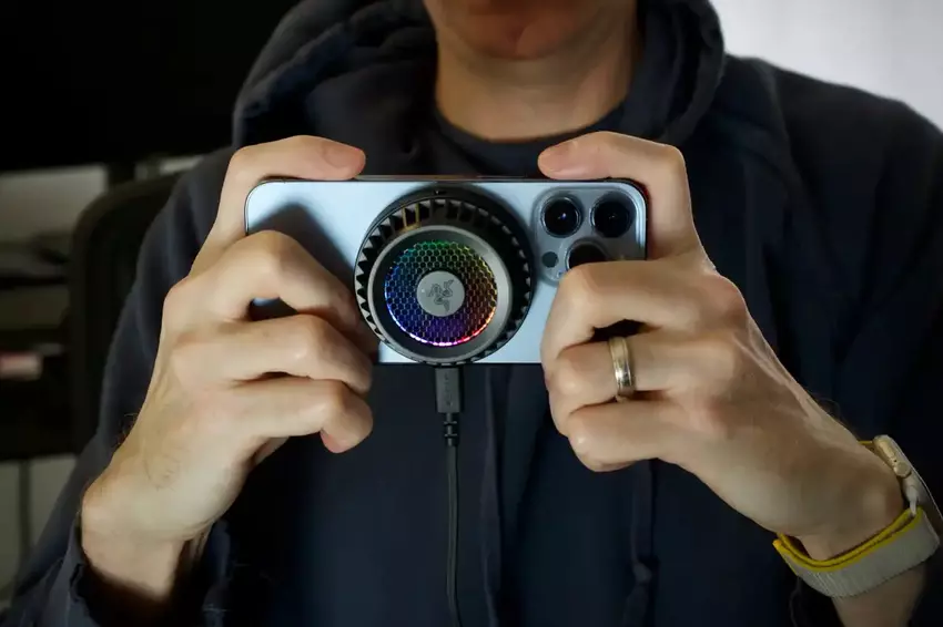 Grafen zamiast miedzi: po problemach z przegrzewaniem się iPhone'a 15 Apple ulepszy system chłodzenia iPhone'a 16