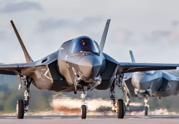 F-35 Lightning II po raz pierwszy ...