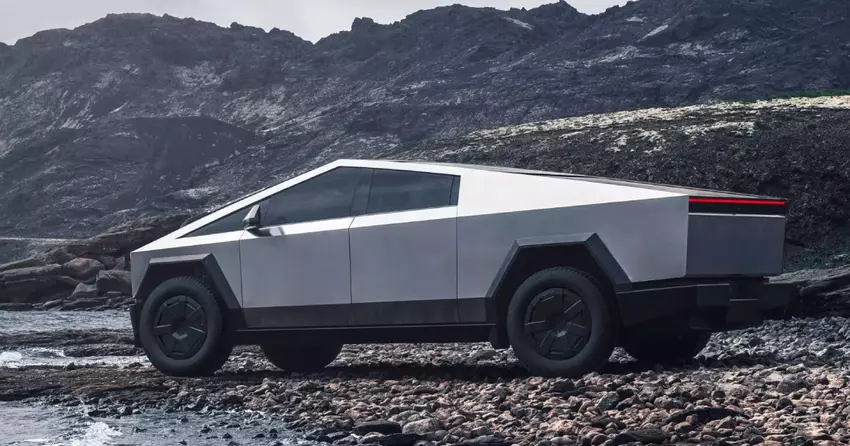 Tesla Cybertruck AWD