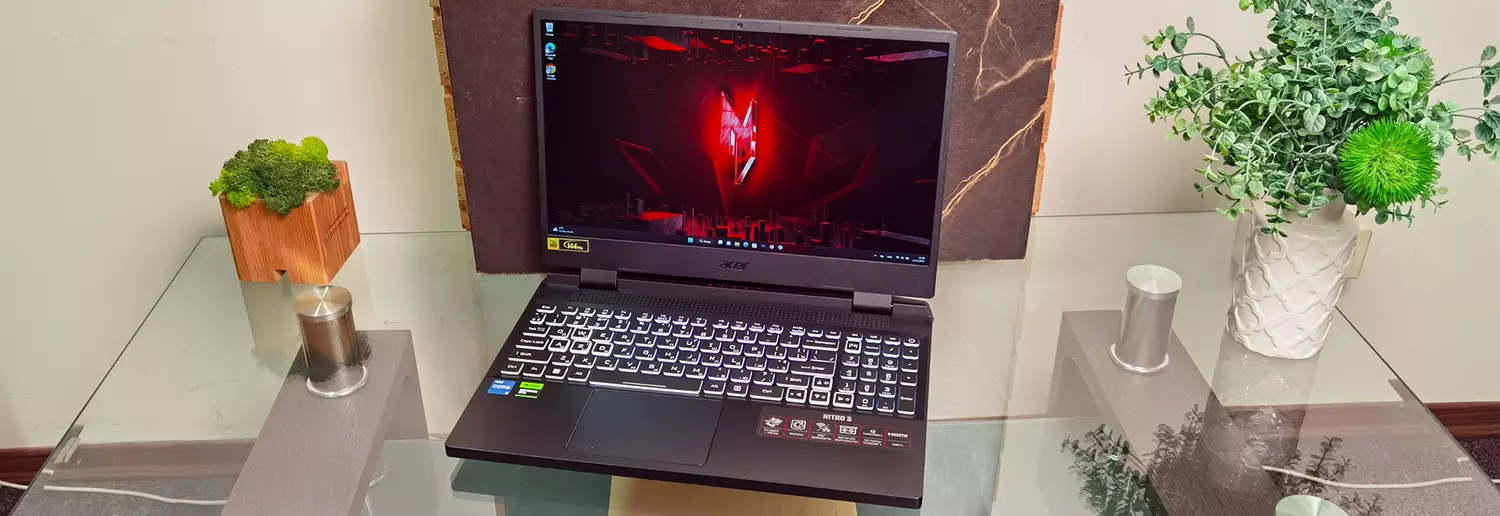 Recenzja Acer Nitro 5 AN515-58: niedrogi laptop do gier z kartą graficzną GeForce RTX 4050