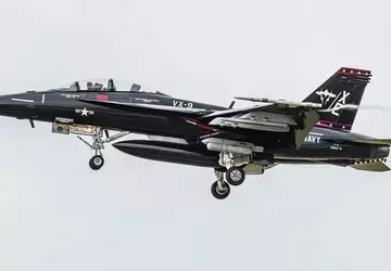 US Navy ujawnia F/A-18 Super Hornet ...