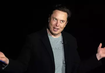 Musk urządził akademiki dla pracowników w ...